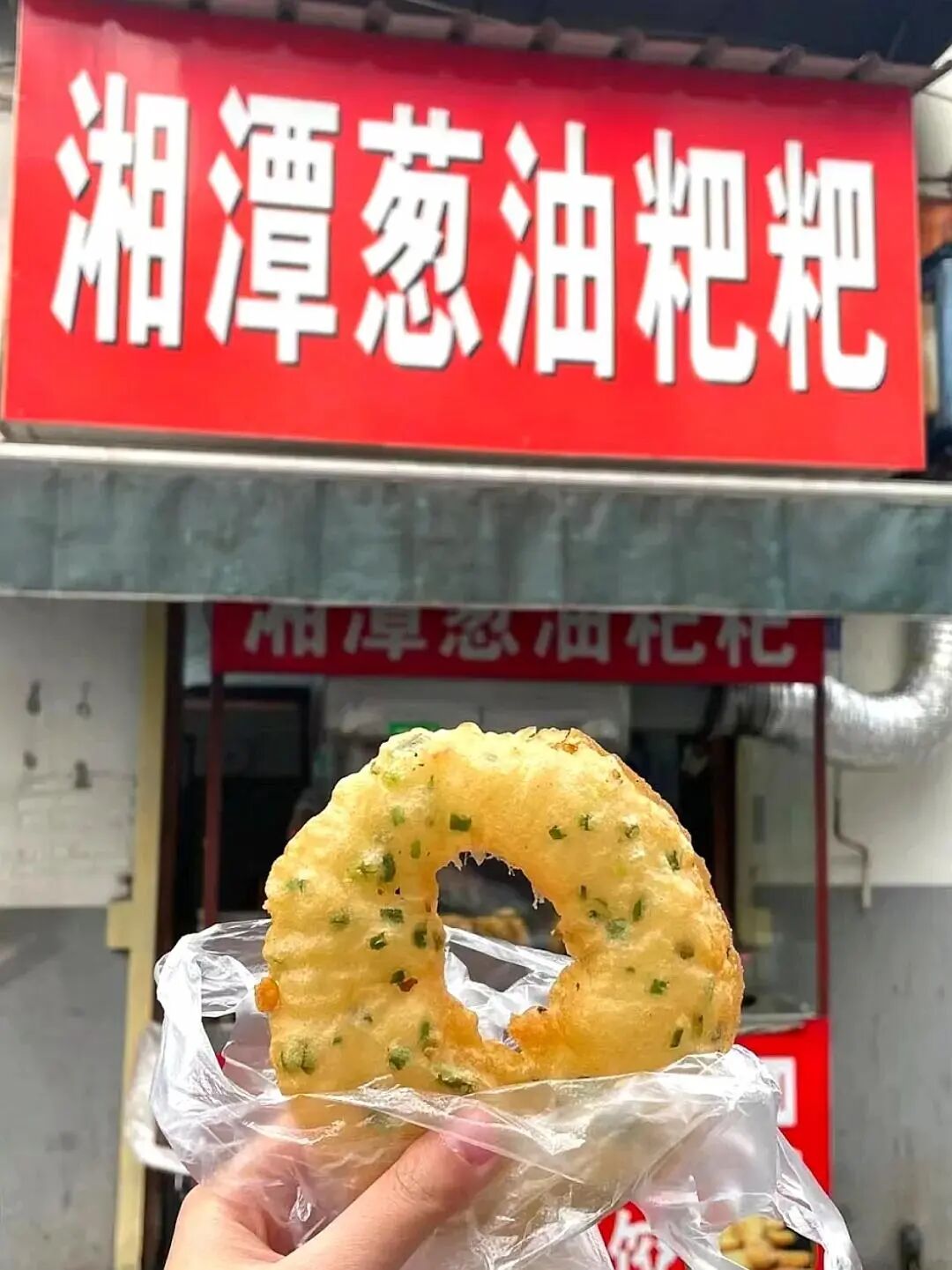 DƬ